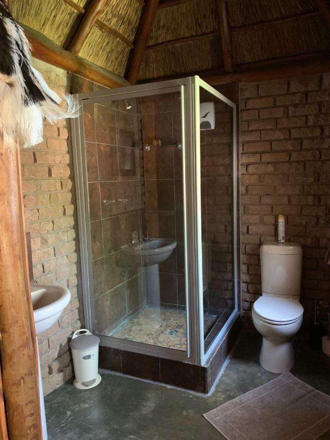 Country Lodge Upington Bagian luar foto